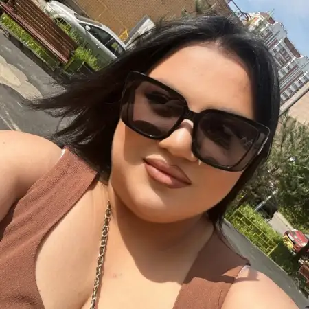 Narine, 34Yerevan, Armenia 