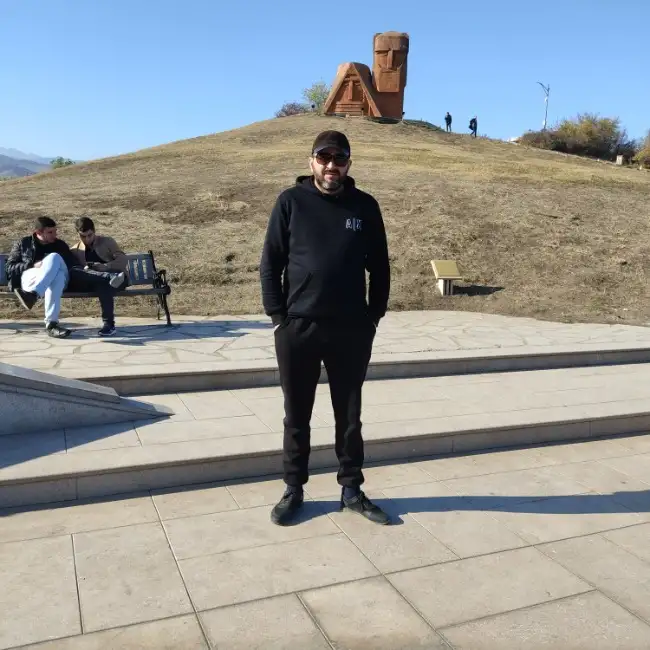 Sergey, 42Yerevan, Armenia 