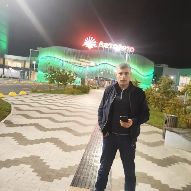 Garik, 45Moscow, Russia 