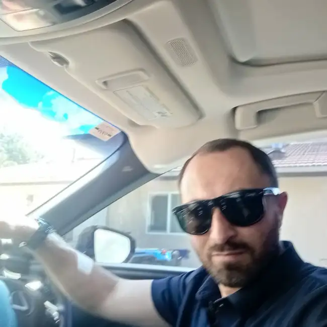 Tom, 43, Bakersfield, USA - Armenian Dating