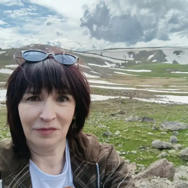 Irina, 61