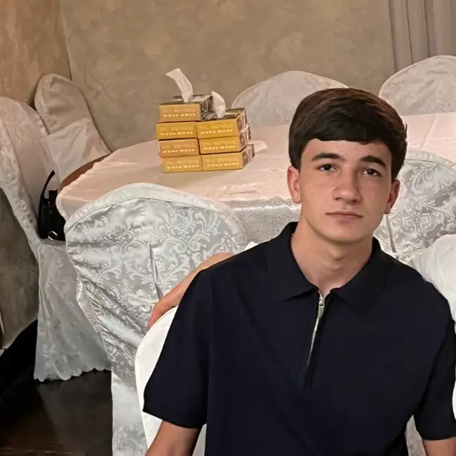 Tiko, 19, Yerevan, Armenia - Armenian Dating