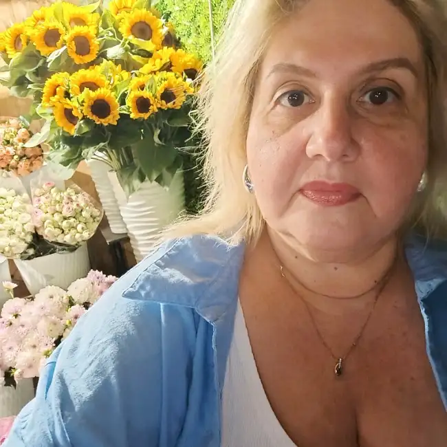 Oksana, 55